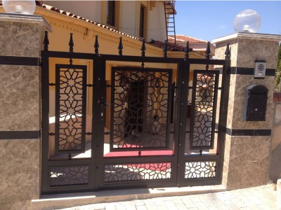 Ferforje Villa Kapıları